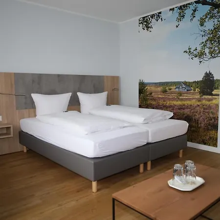 Hotel-pension Am Boehmepark 3*